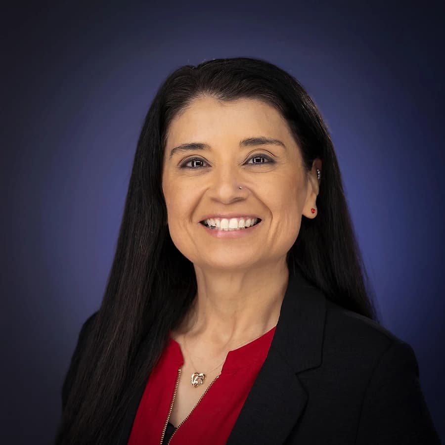 Terri headshot